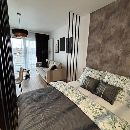 Noho Deluxe Apartment
